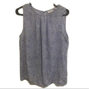 Liz Claiborne blue & white layering tank size m